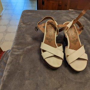 Mudd Sandals.  Size 7M.  White